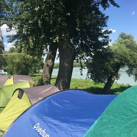Campsite Camping And Bungalow Pap-sziget Szentendre/budapest