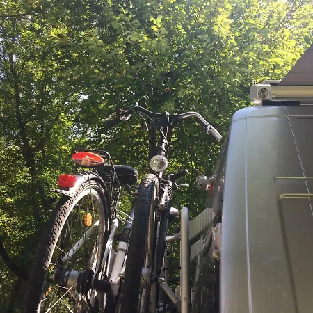 Camping And Bungalow Pap-sziget Szentendre/budapest *